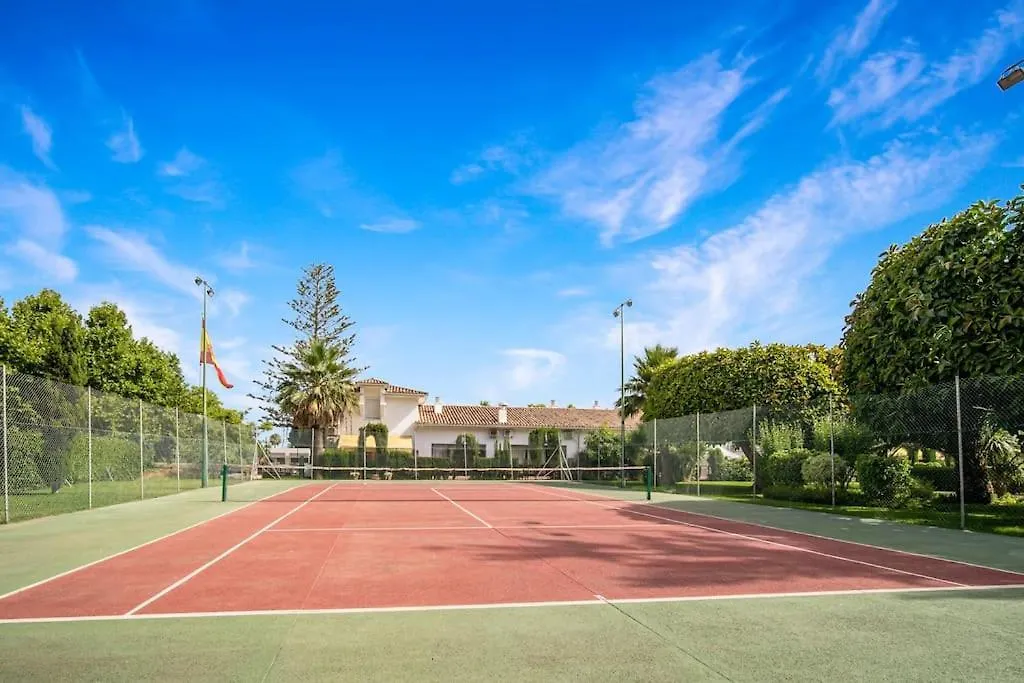 מארבלה Unique 2 Bedroom Apart In Golden Mile✺ Pool ✺ Parking 0*,